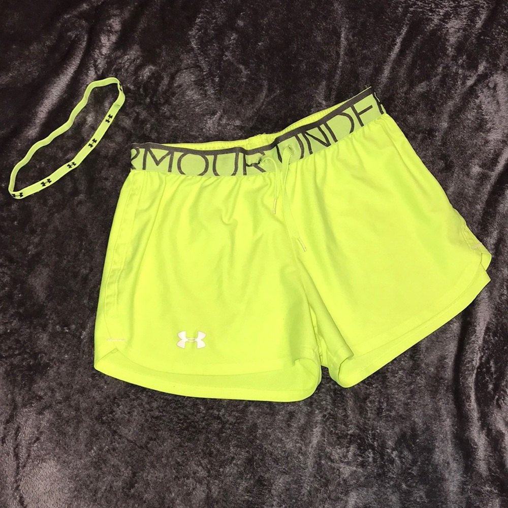 Neon under armour running short and headband